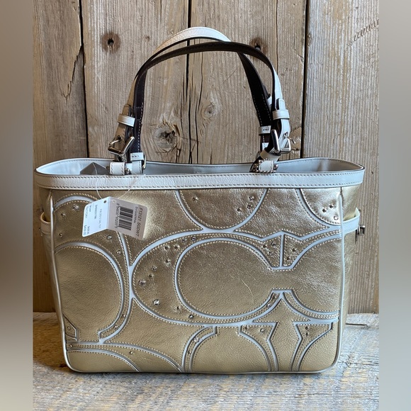 NWT Coach Pieced C Studded Gallery Tote and Wristlet - Picture 2 of 14